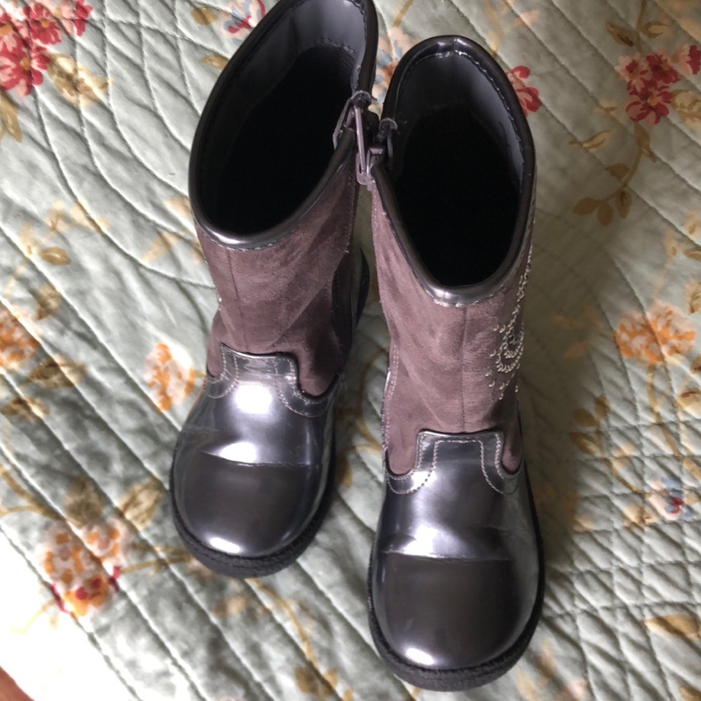 Nina suede and patent boots